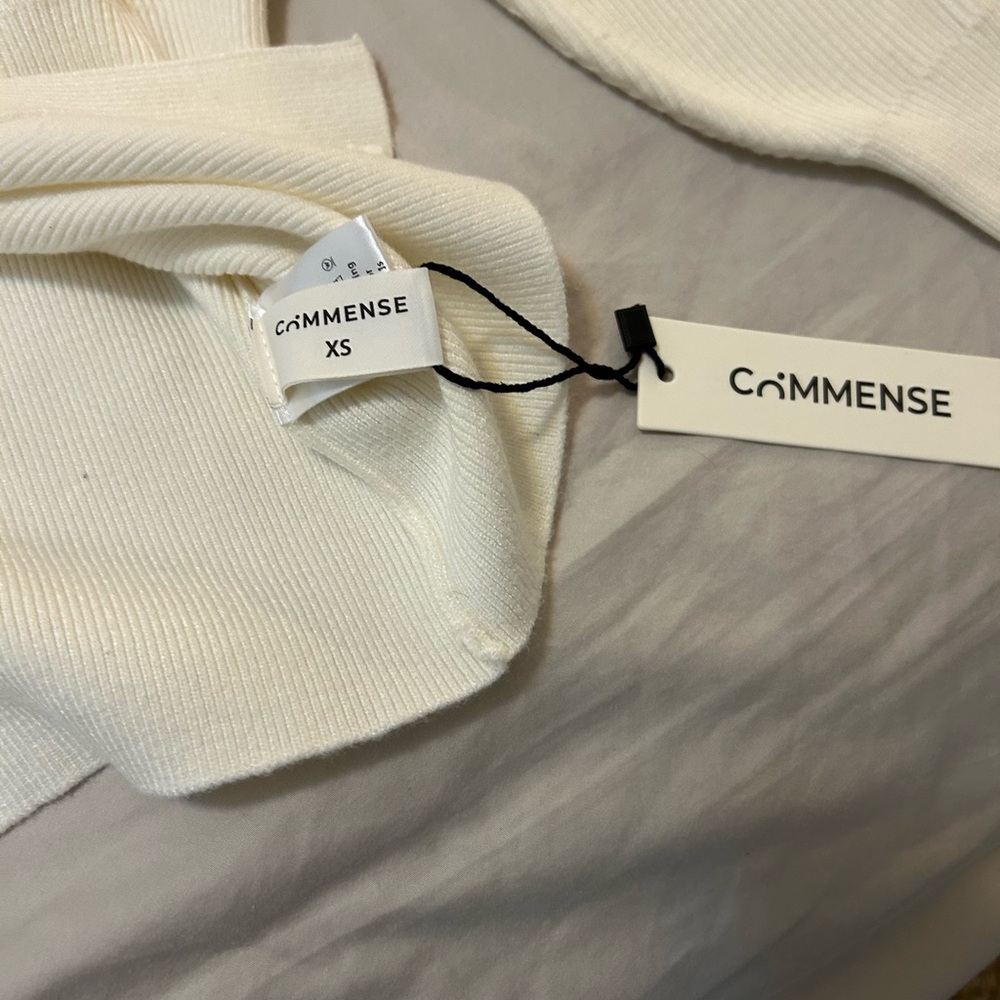Commense NWT Ribbed Collared Metal Button Cardigan - Picture 5 of 5